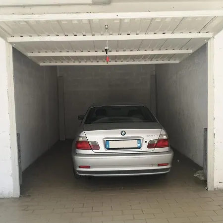 Wh - Bussana Apartment