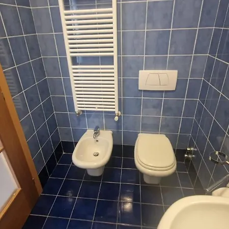 Wh - Bussana Apartament *